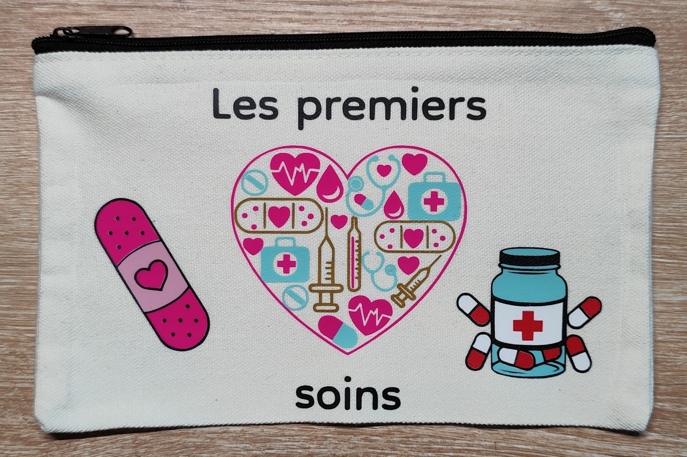 Pochette Les premiers soins – 13x21cm