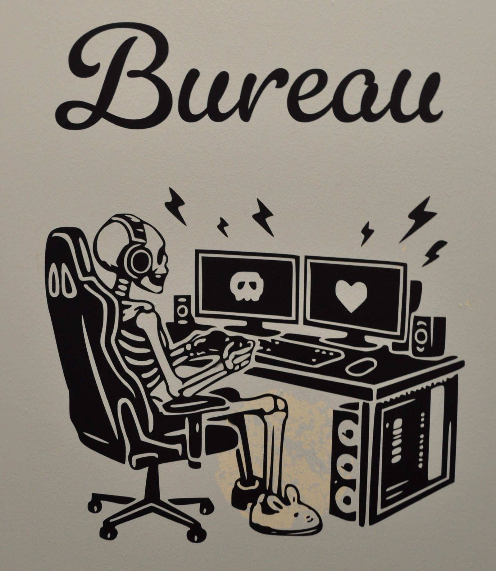 Sticker mural Bureau – Squelette gamer
