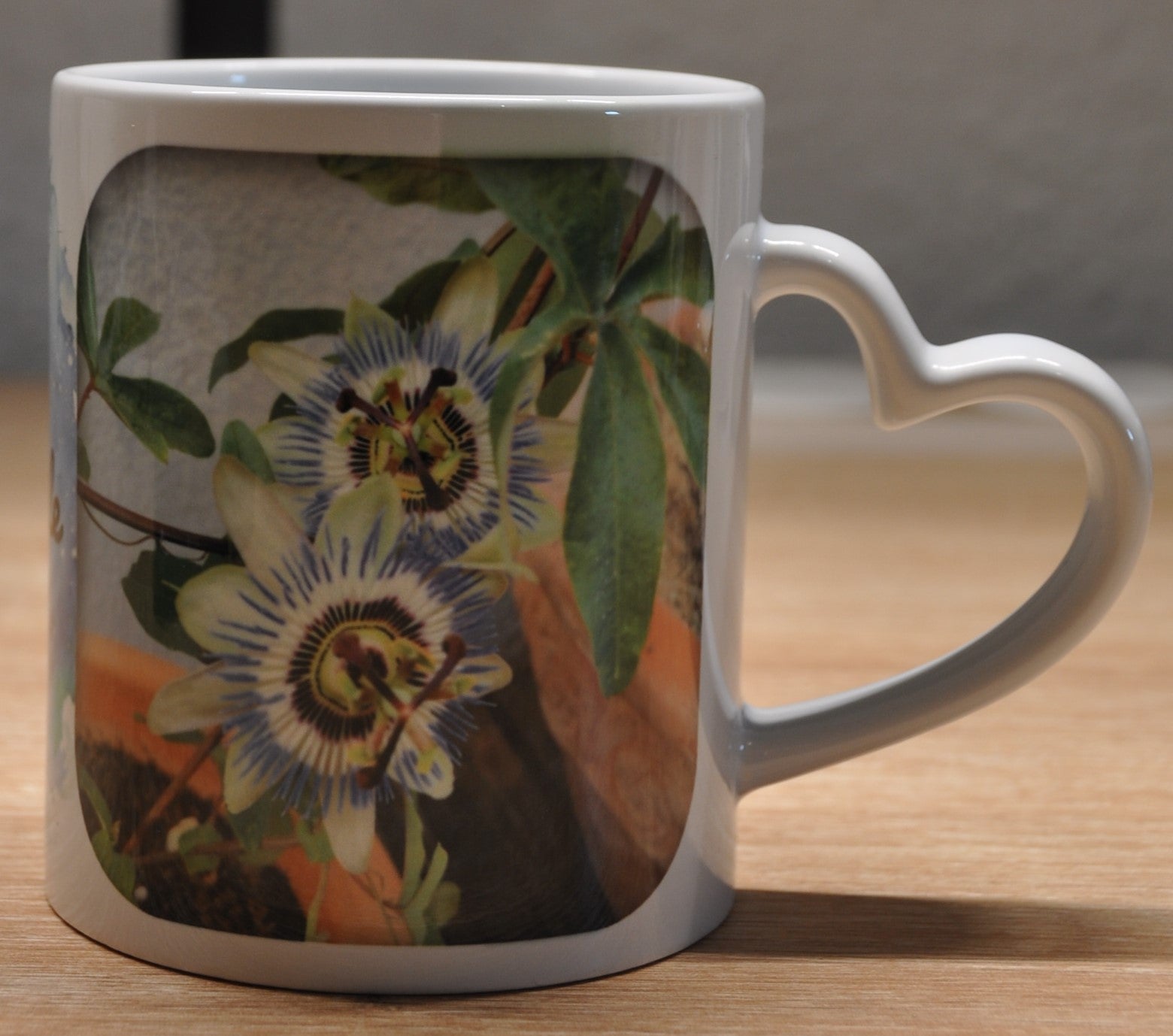 Mug anse cœur personnalisable – 2 photos & prénom – 330ml